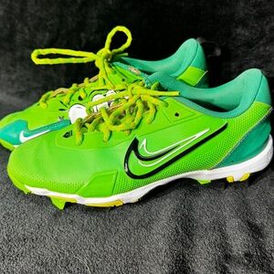 Nike Hustle Youth Baseball Cleats 5Y FZ8656-300 Neon Green Graphic Molded 2024